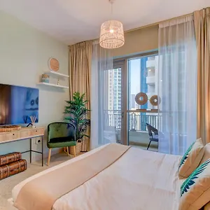  Апартаменты Durrani Homes - Luxurious Near Mall With Pool View ОАЭ