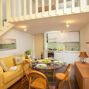 Navona White Apartament
